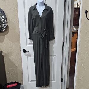 Simply Vera Vera Wang Olive Garment